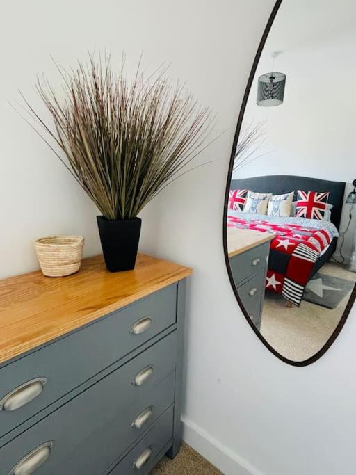 Stunning! Beautiful Contemporary Property In Holt, Norfolk ホルト エクステリア 写真