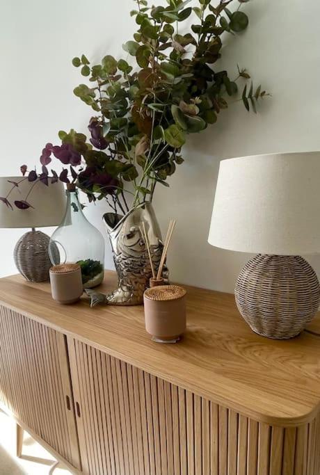 Stunning! Beautiful Contemporary Property In Holt, Norfolk ホルト エクステリア 写真